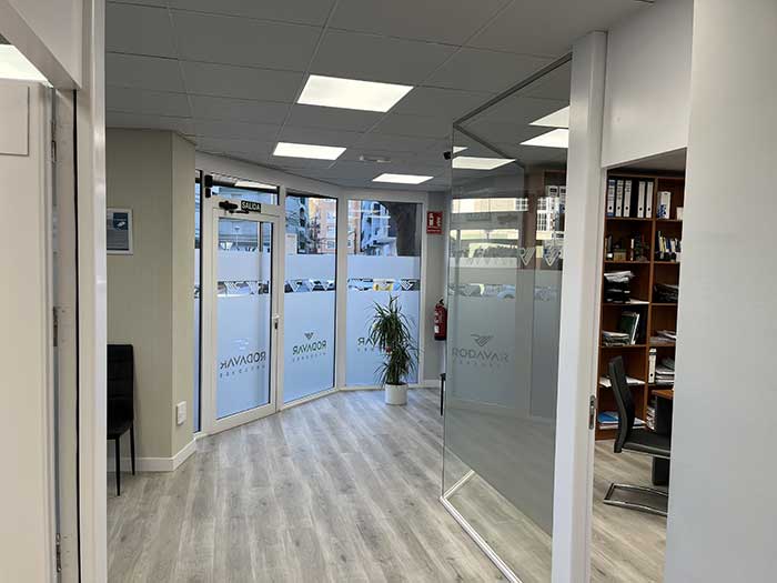 pasillo Rodavar Asesores en Adra